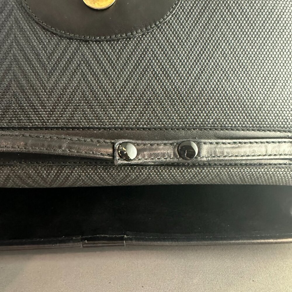👜 Mark Cross Black Herringbone Crossbody Bag - Picture 11 of 13